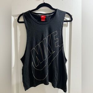 Nike work out top bundle